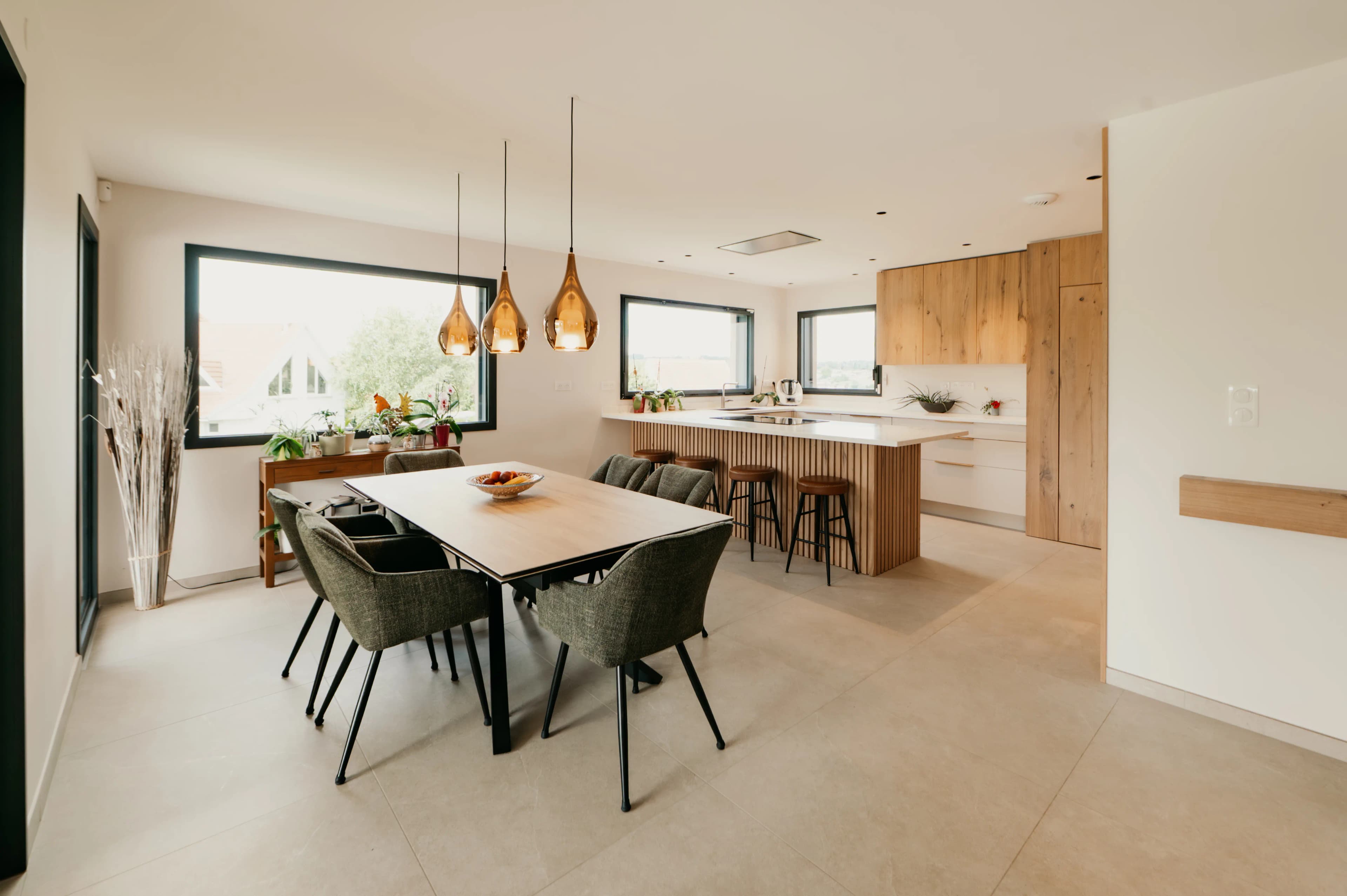 Maison L. — couverture